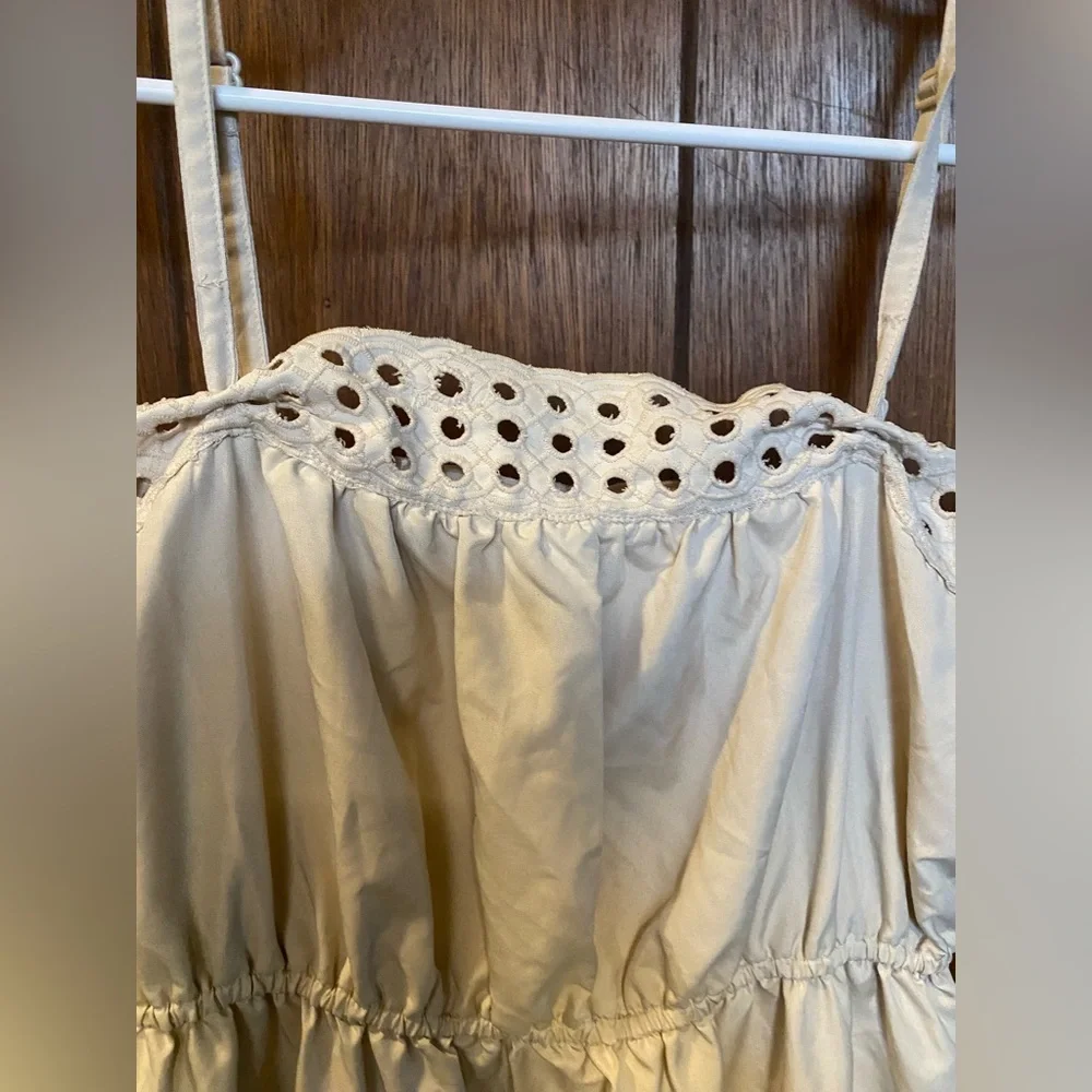 Bitten by Sarah Jessica Parker Cream Eyelet Dress - Picture 5 of 7